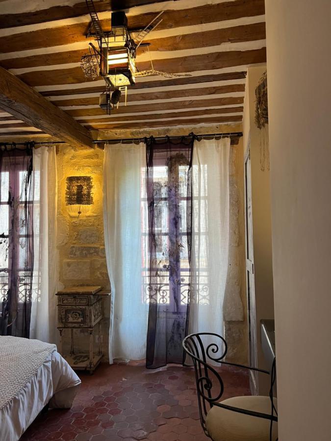 Le Regardeur Saint-Rémy-de-Provence